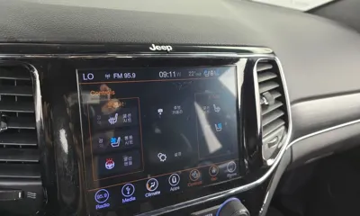 Jeep Cherokee