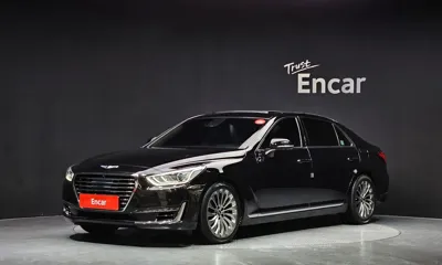 Genesis EQ900