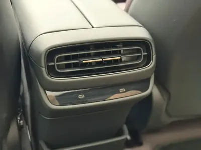 Xiaomi SU7