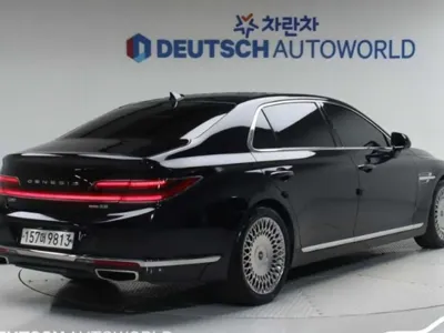 Genesis G90