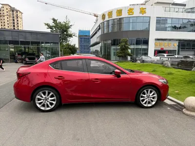 Mazda 3 Axela