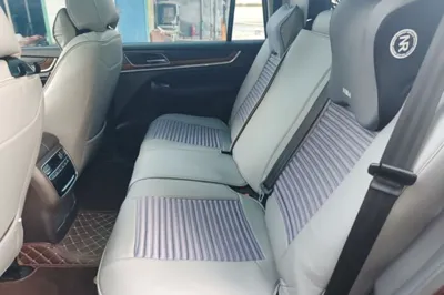 Roewe RX8