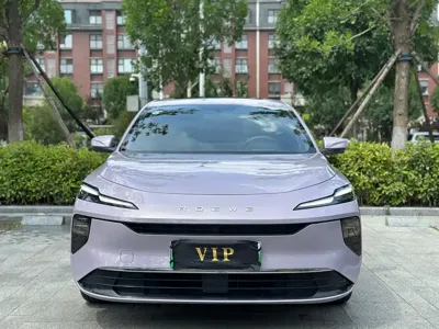 Roewe 荣威D6