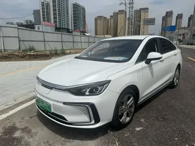 BAIC EU5