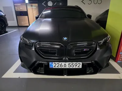 BMW M5