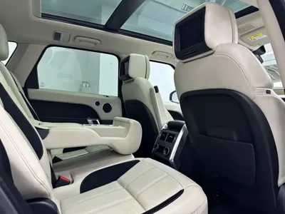 Land Rover Sport