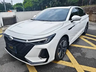Chery Arrizo 8