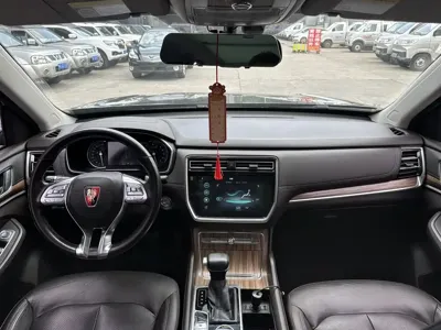 Roewe RX8