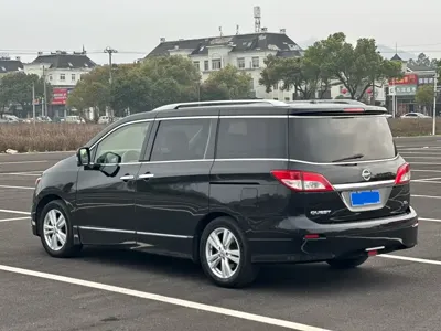 Nissan Quest
