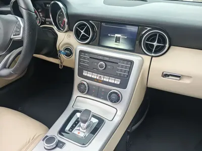 Mercedes-Benz SLC