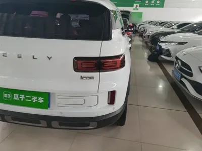 Geely ICON