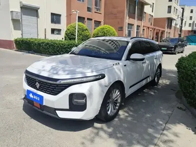 Baojun RC-5