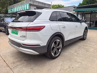 Audi Q5 e-tron