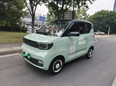 Wuling MINIEV