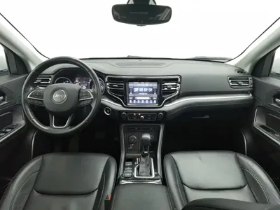 Jeep Grand Commander