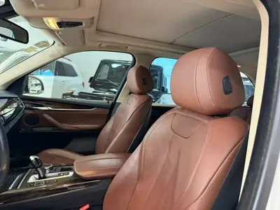 BMW X5 (Import)