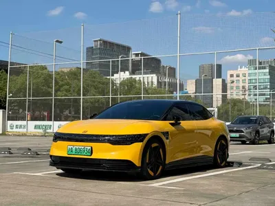 Zeekr 007