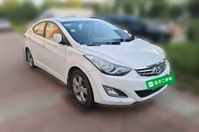 Hyundai Elantra (5th Generation