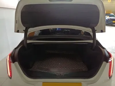 Cadillac CT4