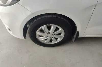 Kia K2