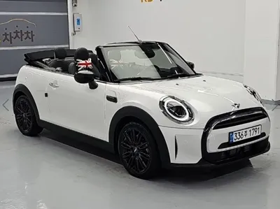MINI Cooper Convertible