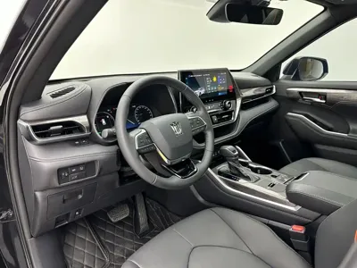 Toyota Crown Kluger