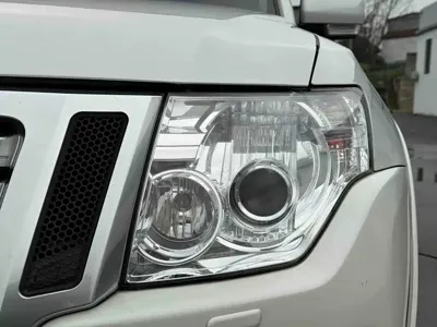 Mitsubishi Pajero (Import)