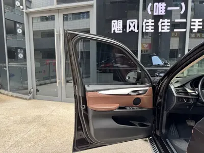 BMW X5 (Import)