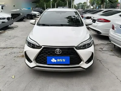 Toyota Yaris L