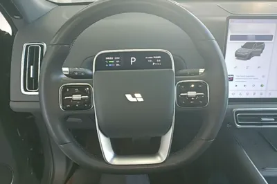 Li Auto L9