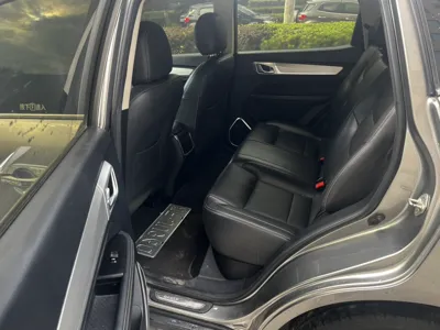 Geely Vision X6
