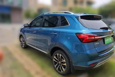 Roewe RX3