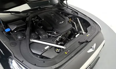 Genesis EQ900