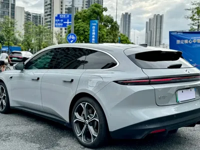 Nio ET5T