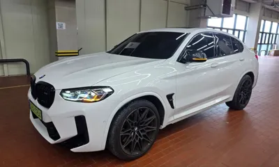 BMW X4M