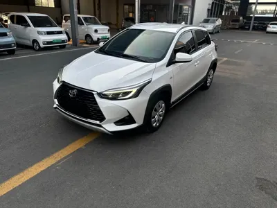 Toyota Yaris L
