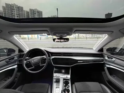 Audi A7L