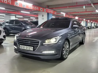 Hyundai Genesis