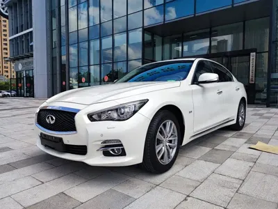Infiniti Q50L