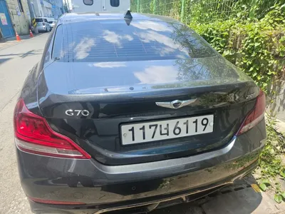Genesis G70