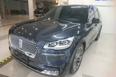 Lincoln Aviator