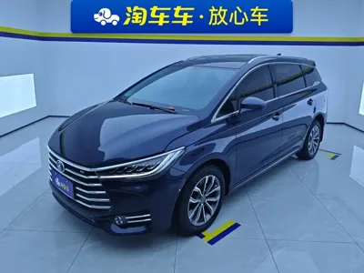 BYD MAX