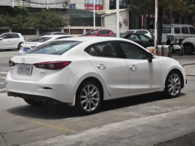 Mazda 3 Axela