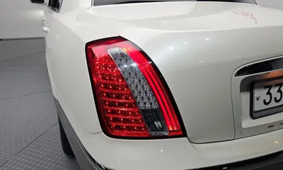 Kia Opirus