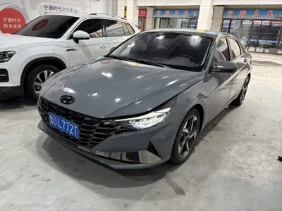 Hyundai Elantra