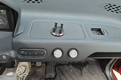 Baojun E100