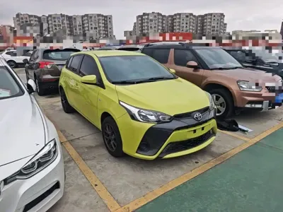 Toyota Yaris L