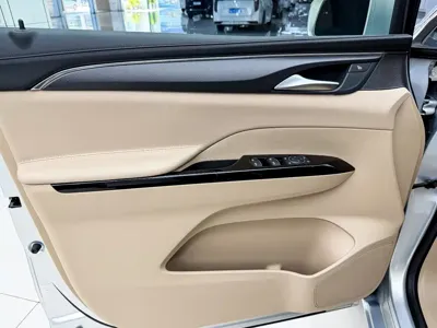 Buick GL8 Hybrid