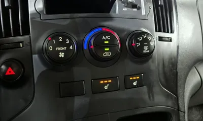 Hyundai Starex