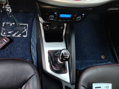 JAC Refine S3
